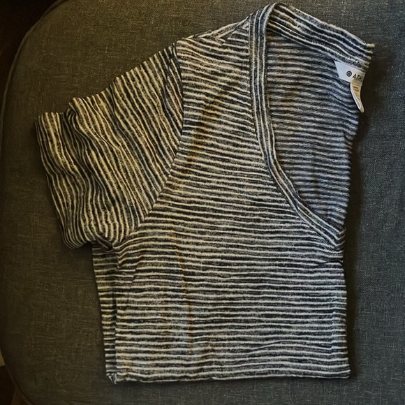 Athleta Breezy Scoop V Neck Tee in Navy Blue and White Stripes, XS - Picture 5 of 5